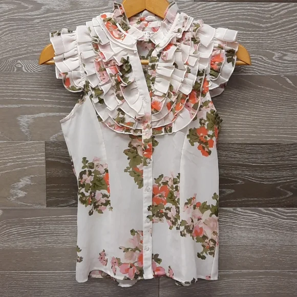 Live 4 Truth ruffles summer floral top - Picture 1 of 8